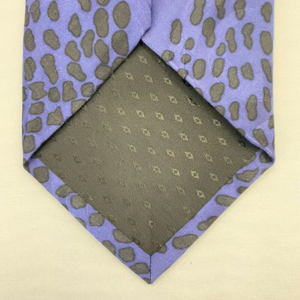 #5584 Medina Childrens Service The Breakfast Group Blue and Red Mens tie 58x3.75